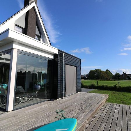 Peaceful Villa On The Water In Stavoren Extérieur photo